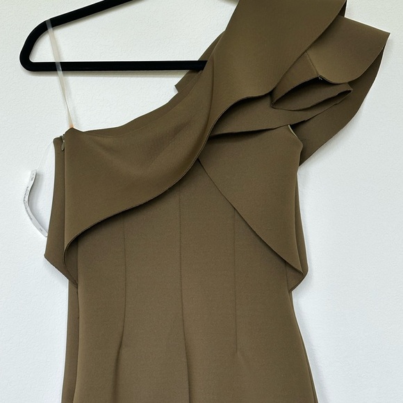 La Patean Elegant Olive One-Shoulder Dress Size 36‎ (2) NWT - Picture 4 of 6